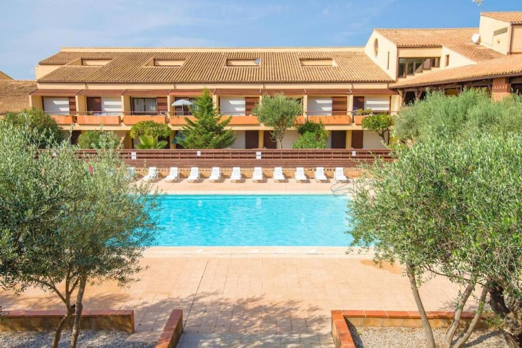 Golf Saint Cyprien Ground Floor 2 Bedrooms Apartment With Terrace エクステリア 写真