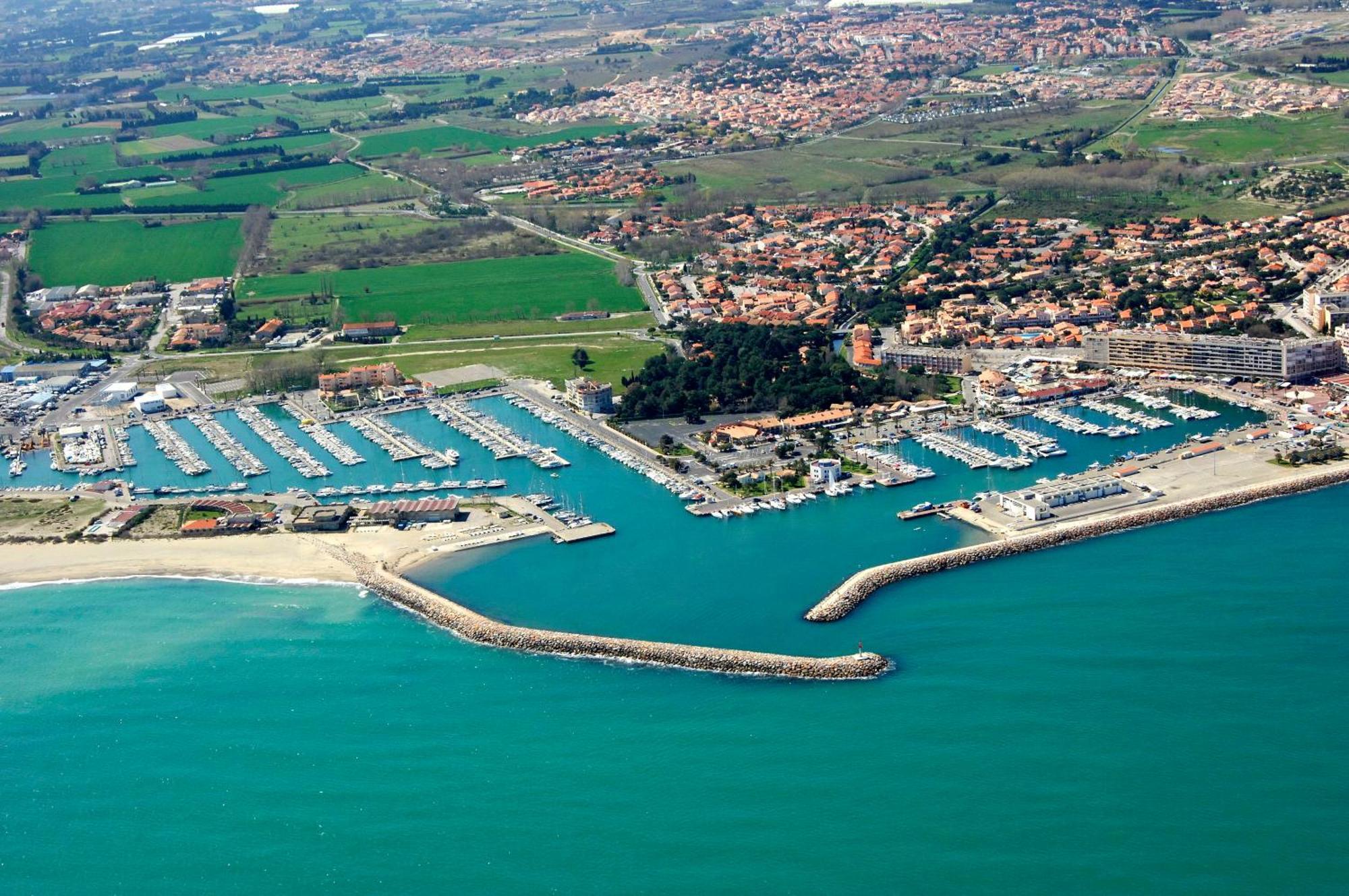 Golf Saint Cyprien Ground Floor 2 Bedrooms Apartment With Terrace エクステリア 写真