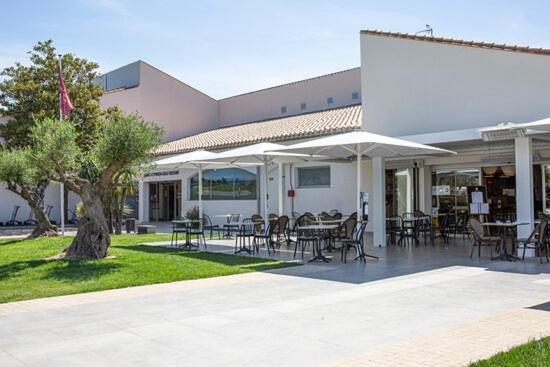 Golf Saint Cyprien Ground Floor 2 Bedrooms Apartment With Terrace エクステリア 写真